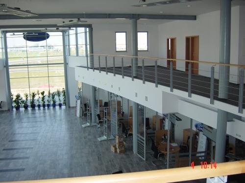 Salon samochodowy Forda w Poznaniu